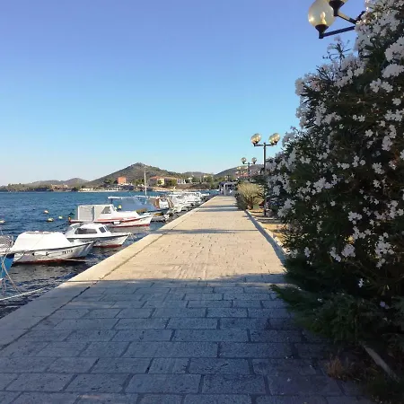 Διαμέρισμα Antini Trudi *