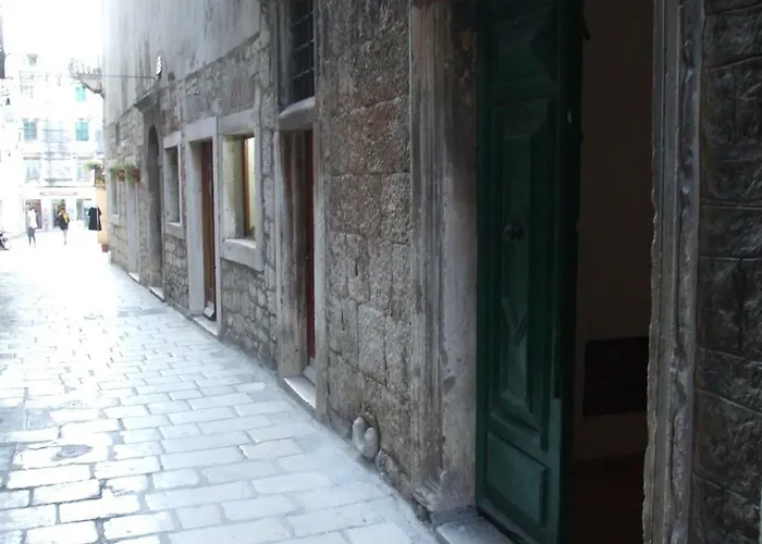 Apartament Antini Trudi Szybenik